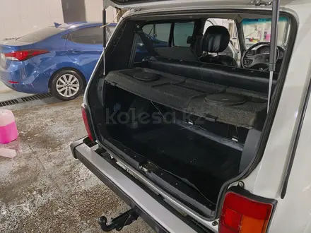 ВАЗ (Lada) Lada 2121 2020 года за 4 650 000 тг. в Актобе – фото 8