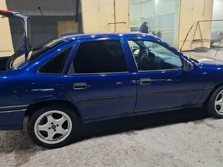 Opel Vectra 1993 года за 1 300 000 тг. в Шымкент