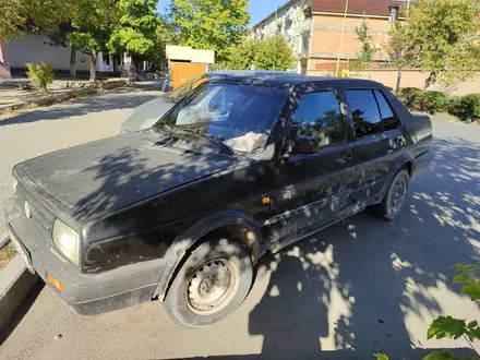 Volkswagen Passat 1992 года за 400 000 тг. в Кентау – фото 2