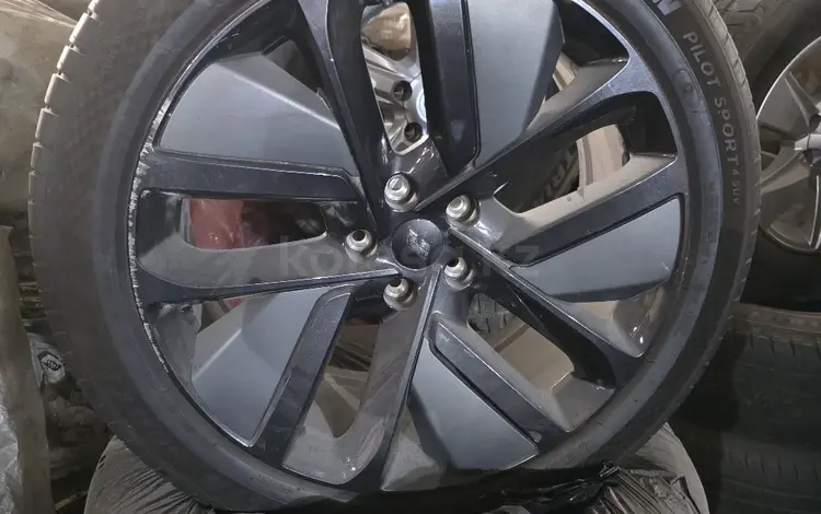 Комплект колёс li9.Li7 за 900 000 тг. в Алматы