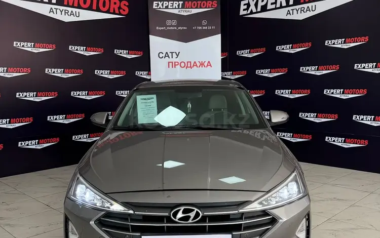 Hyundai Elantra 2020 года за 7 800 000 тг. в Атырау