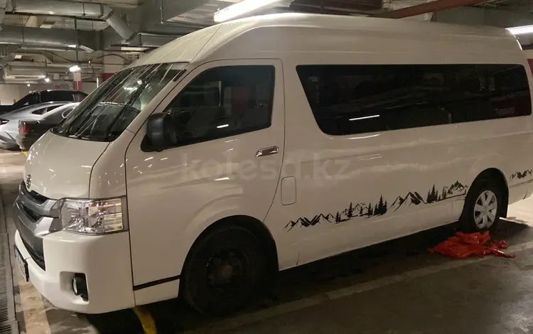 Toyota Hiace 2014 годаүшін13 100 000 тг. в Алматы