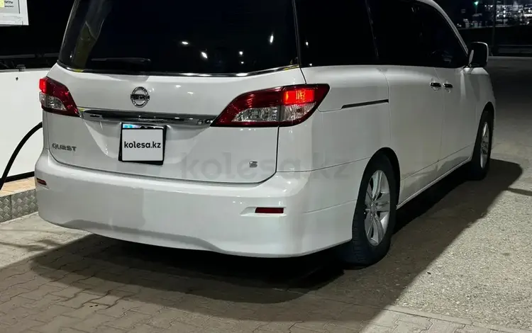 Nissan Quest 2011 года за 9 200 000 тг. в Актобе