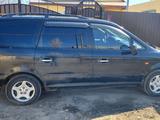 Hyundai Trajet 2001 года за 2 000 000 тг. в Актобе – фото 2