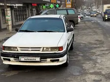Mitsubishi Galant, 1993