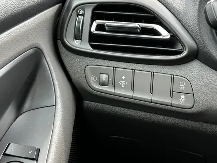 Hyundai i30 2023 года за 8 800 000 тг. в Атырау – фото 14
