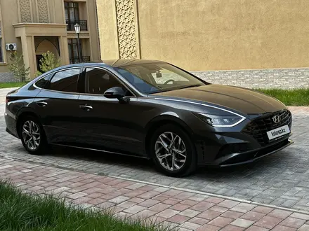 Hyundai Sonata 2022 года за 13 100 000 тг. в Астана – фото 4