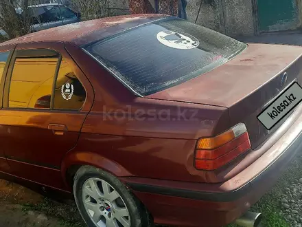 BMW 320 1992 года за 1 200 000 тг. в Талдыкорган – фото 4