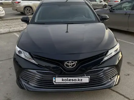 Toyota Camry 2020 года за 15 000 000 тг. в Актау – фото 2