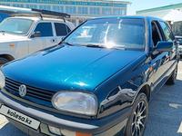 Volkswagen Golf 1995 годаүшін1 600 000 тг. в Шымкент