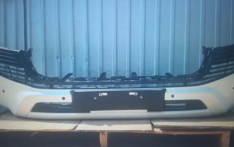Бампер перед крузак 300 за 1 000 тг. в Алматы