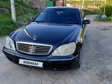 Mercedes-Benz S 320 2001 годаүшін4 800 000 тг. в Алматы