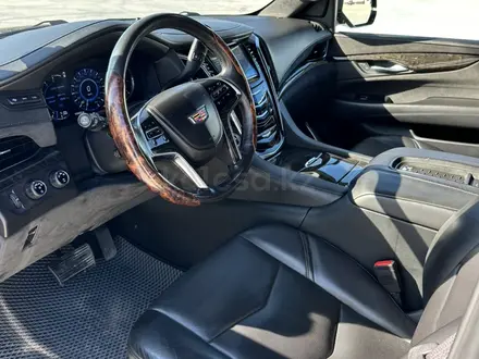 Cadillac Escalade 2016 года за 23 000 000 тг. в Алматы – фото 11