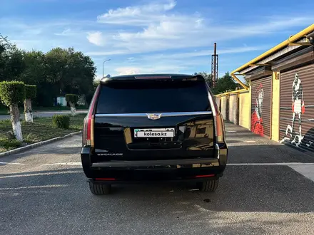Cadillac Escalade 2016 года за 23 000 000 тг. в Алматы – фото 4