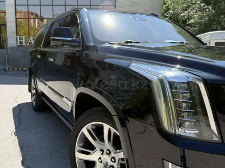 Cadillac Escalade 2016 года за 23 000 000 тг. в Алматы – фото 25
