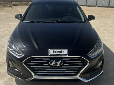 Hyundai Sonata 2019 года за 5 900 000 тг. в Актау