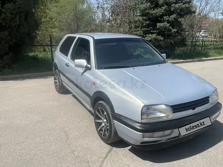 Volkswagen Golf 1992 года за 1 375 000 тг. в Алматы – фото 3