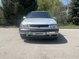 Volkswagen Golf 1992 года за 1 375 000 тг. в Алматы – фото 2