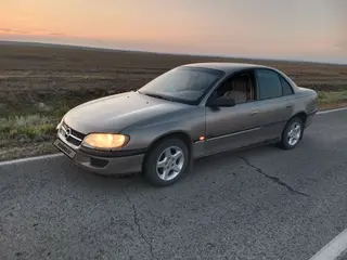 Opel Omega