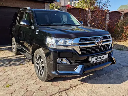 Toyota Land Cruiser 2018 года за 41 000 000 тг. в Астана – фото 2