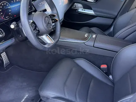 Mercedes-Benz E 300 2024 года за 37 500 000 тг. в Алматы – фото 4