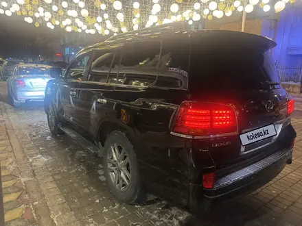 Lexus LX 570 2011 года за 18 500 000 тг. в Астана – фото 3