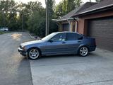 BMW 318 1998 годаүшін2 700 000 тг. в Уральск – фото 2