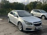 Chevrolet Cruze 2012 годаfor2 300 000 тг. в Караганда – фото 2