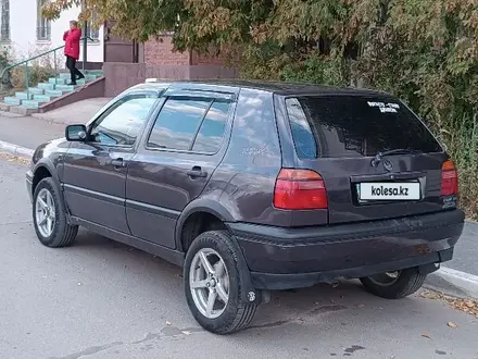 Volkswagen Golf 1993 года за 1 830 000 тг. в Абай (Абайский р-н) – фото 3