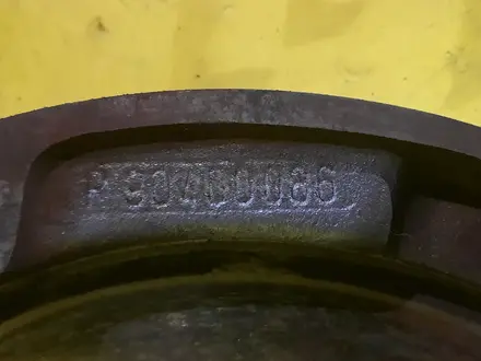 Маховик опель 2,0 за 15 000 тг. в Караганда – фото 2