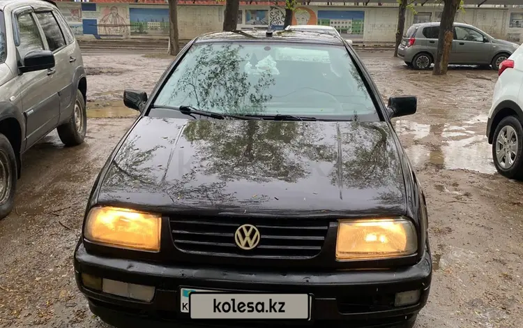 Volkswagen Passat 1994 года за 1 000 000 тг. в Павлодар