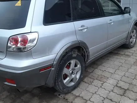 Mitsubishi Outlander 2002 года за 3 800 000 тг. в Уральск – фото 6