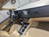 Kia Carnival 2019 года за 10 500 000 тг. в Алматы – фото 4