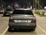 Mercedes-Benz E 300 1993 годаүшін1 500 000 тг. в Алматы – фото 4