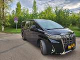 Toyota Alphard 2019 года за 35 000 000 тг. в Уральск – фото 3