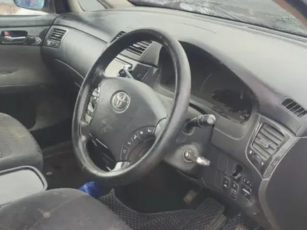 Toyota Ipsum 2003 года за 2 400 000 тг. в Атырау – фото 4