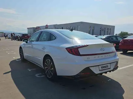 Hyundai Sonata 2020 года за 8 800 000 тг. в Алматы – фото 6