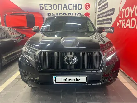 Toyota Land Cruiser Prado 2023 года за 40 000 000 тг. в Астана