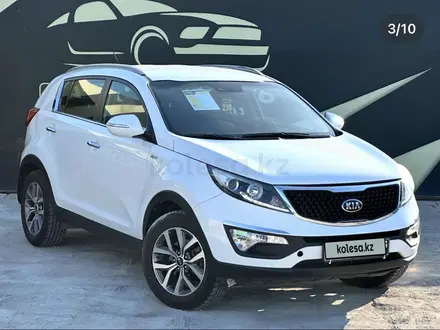 Kia Sportage 2015 года за 8 000 000 тг. в Атырау – фото 2