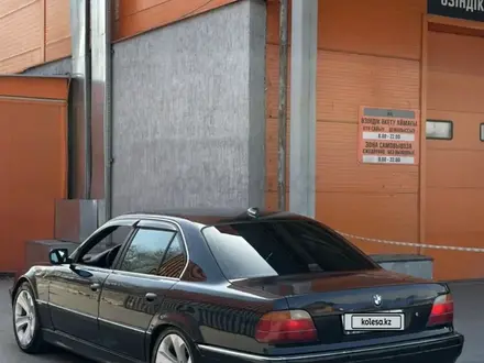 BMW 730 1995 года за 2 500 000 тг. в Алматы