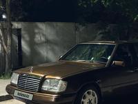 Mercedes-Benz E 280 1994 года за 2 350 000 тг. в Алматы