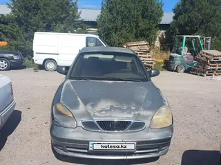 Daewoo Nubira, 2001