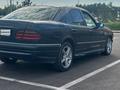Mercedes-Benz E 280 1997 года за 2 000 000 тг. в Алматы – фото 3