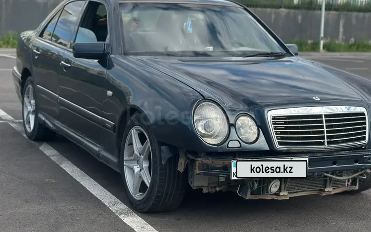 Mercedes-Benz E 280 1997 года за 2 000 000 тг. в Алматы