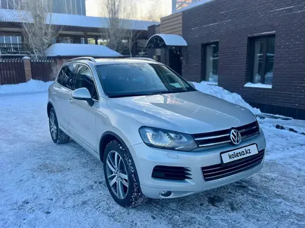 Volkswagen Touareg 2012 года за 6 300 000 тг. в Астана – фото 4