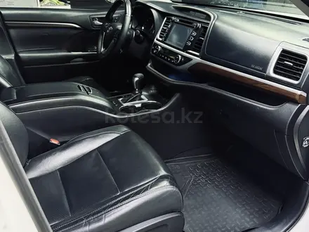 Toyota Highlander 2014 года за 14 500 000 тг. в Алматы – фото 8