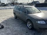 Volkswagen Passat 2004 годаүшін2 550 000 тг. в Рудный – фото 4