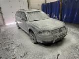 Volkswagen Passat 2004 годаүшін2 550 000 тг. в Рудный – фото 5