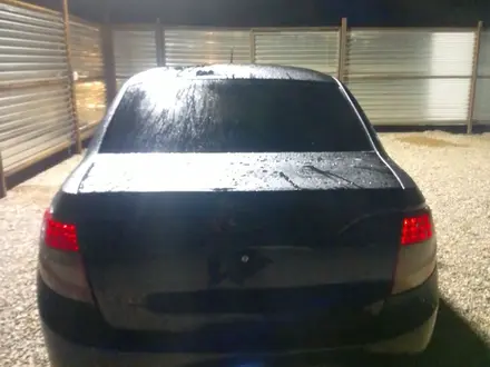 ВАЗ (Lada) Granta 2190 2013 года за 1 400 000 тг. в Семей – фото 3