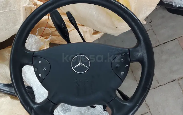 Руль кожаный Mercedes W211 за 40 000 тг. в Алматы